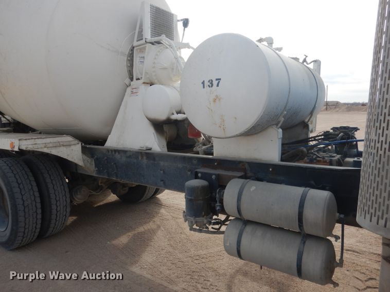 image for item DJ1272 1997 Mack RD690S  ready mix truck