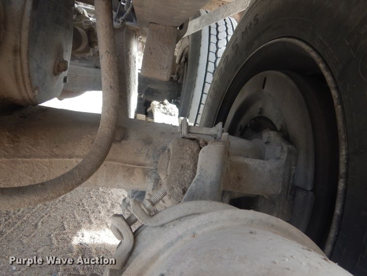 image for item DJ1272 1997 Mack RD690S  ready mix truck