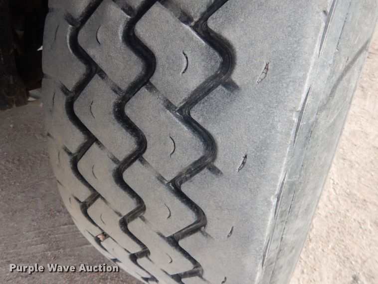 image for item DJ1272 1997 Mack RD690S  ready mix truck