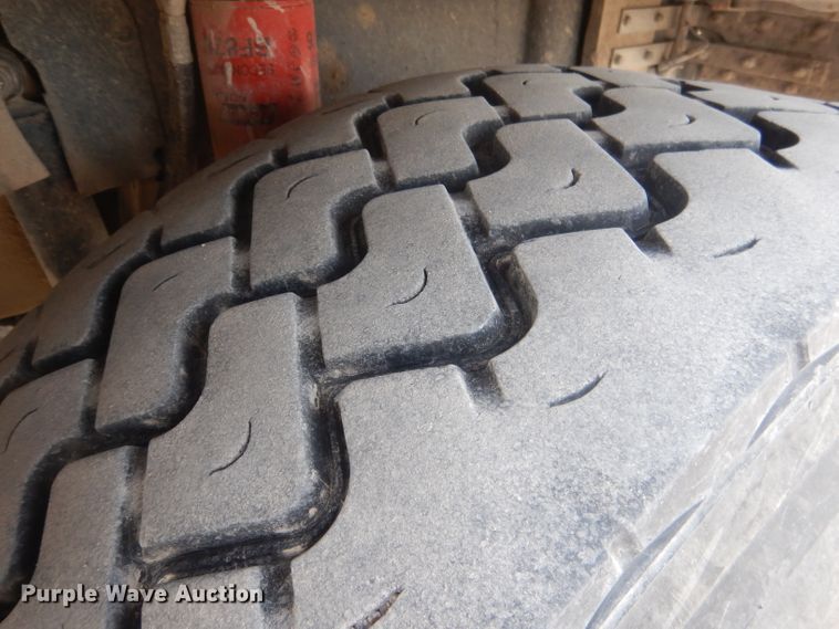 image for item DJ1272 1997 Mack RD690S  ready mix truck