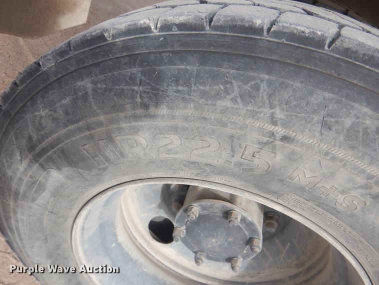 image for item DJ1272 1997 Mack RD690S  ready mix truck