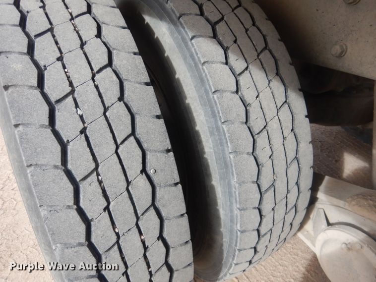 image for item DJ1272 1997 Mack RD690S  ready mix truck