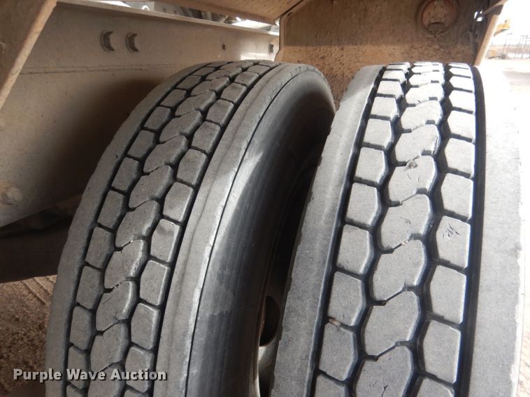 image for item DJ1272 1997 Mack RD690S  ready mix truck