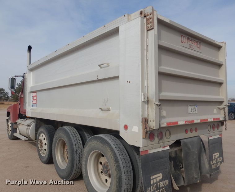 image for item DJ1273 2007 Mack CHN613  dump truck