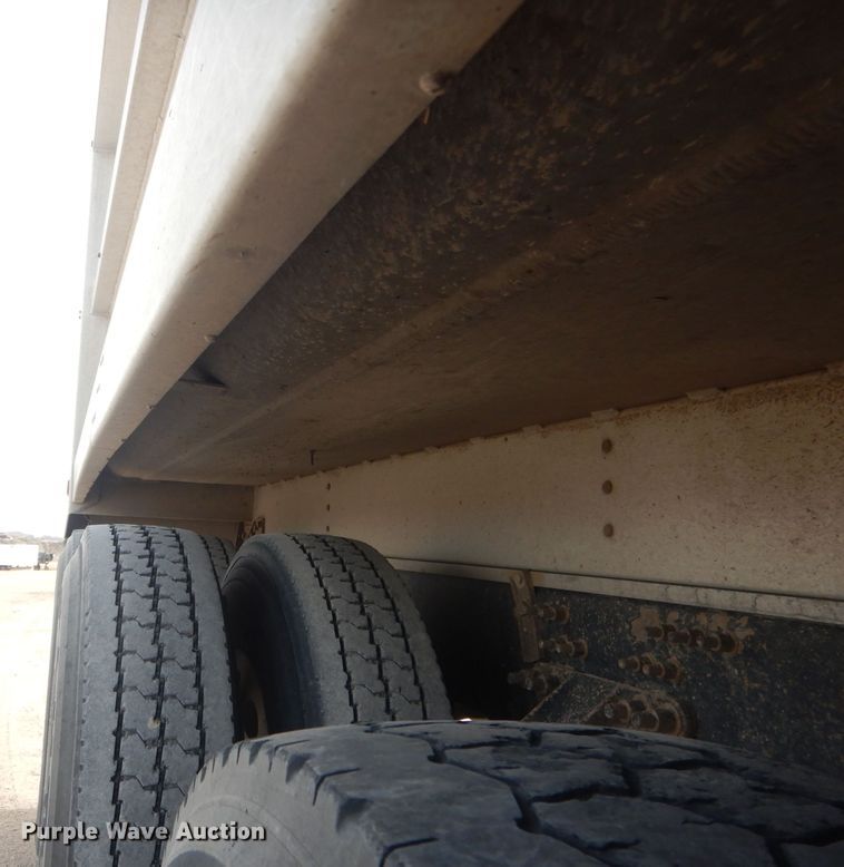 image for item DJ1273 2007 Mack CHN613  dump truck