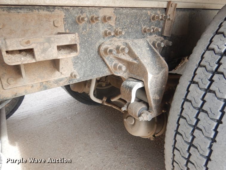 image for item DJ1273 2007 Mack CHN613  dump truck