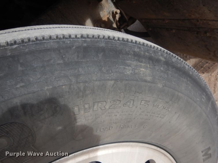 image for item DJ1273 2007 Mack CHN613  dump truck