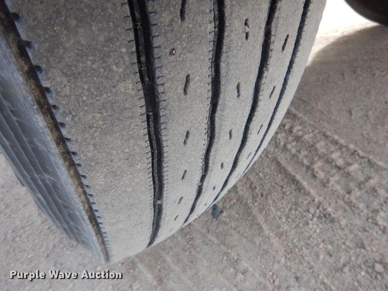 image for item DJ1273 2007 Mack CHN613  dump truck