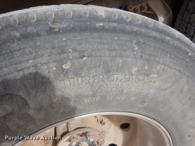 image for item DJ1273 2007 Mack CHN613  dump truck