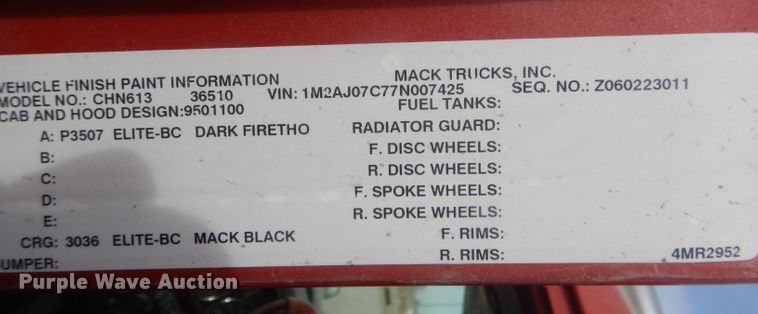 image for item DJ1273 2007 Mack CHN613  dump truck