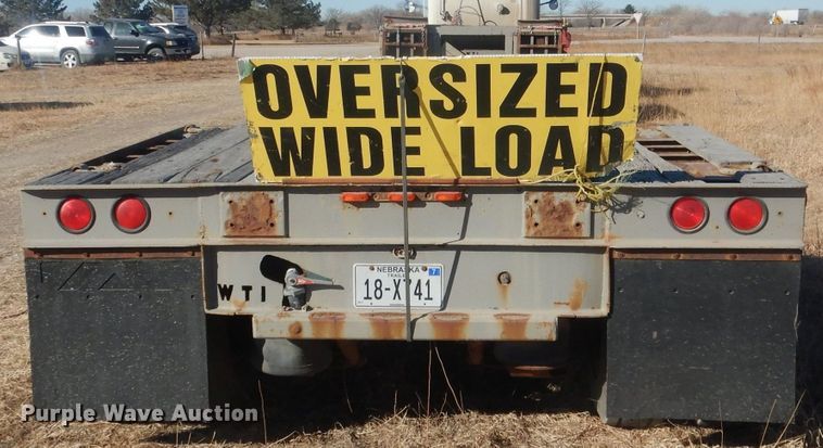 image for item DJ1275 1990 Talbert TDW305RGT1  lowboy equipment trailer