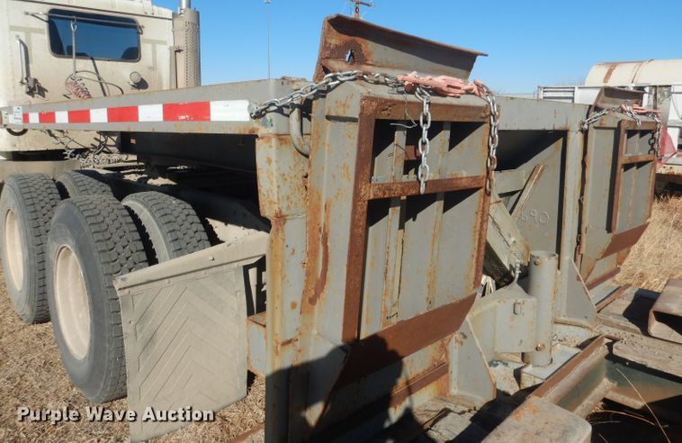 image for item DJ1275 1990 Talbert TDW305RGT1  lowboy equipment trailer