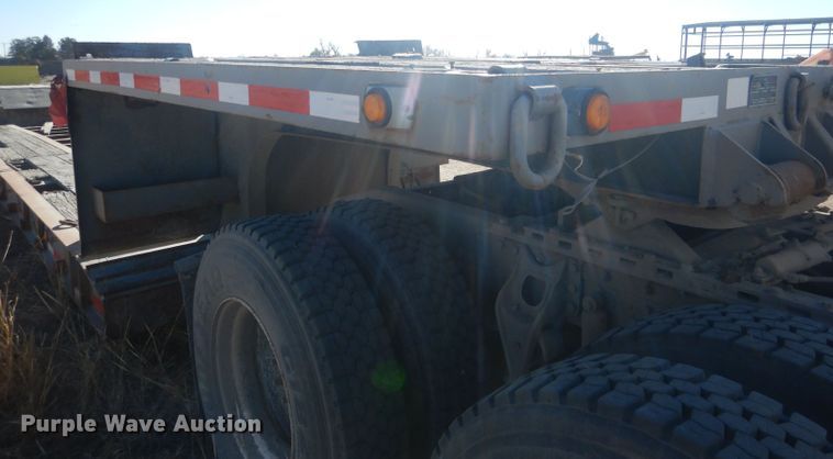 image for item DJ1275 1990 Talbert TDW305RGT1  lowboy equipment trailer