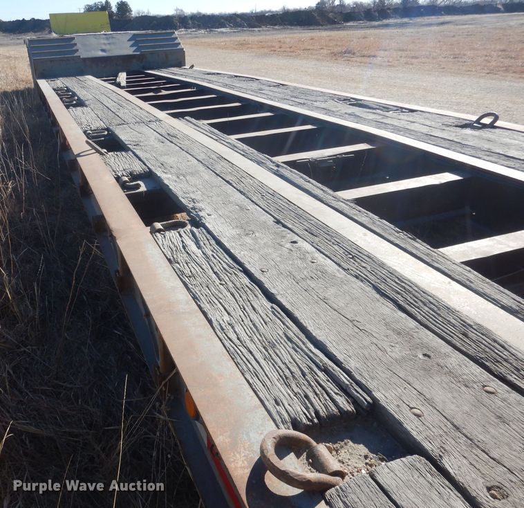 image for item DJ1275 1990 Talbert TDW305RGT1  lowboy equipment trailer