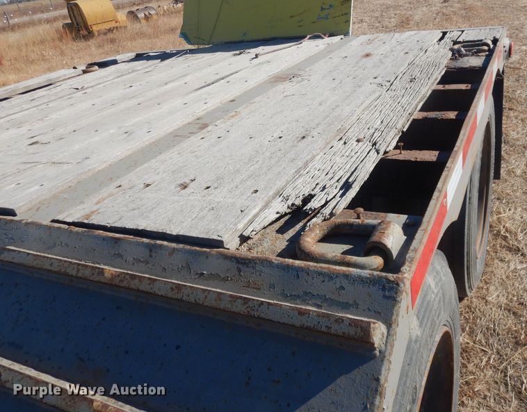 image for item DJ1275 1990 Talbert TDW305RGT1  lowboy equipment trailer