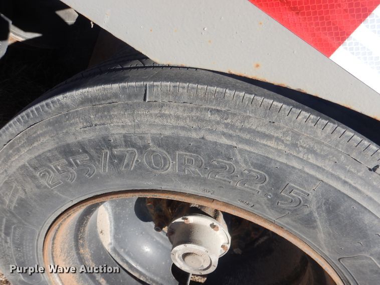 image for item DJ1275 1990 Talbert TDW305RGT1  lowboy equipment trailer