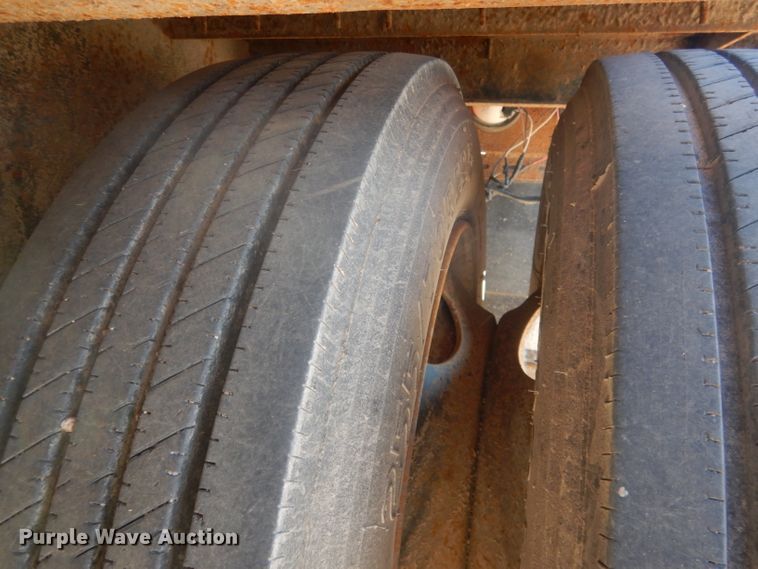 image for item DJ1275 1990 Talbert TDW305RGT1  lowboy equipment trailer