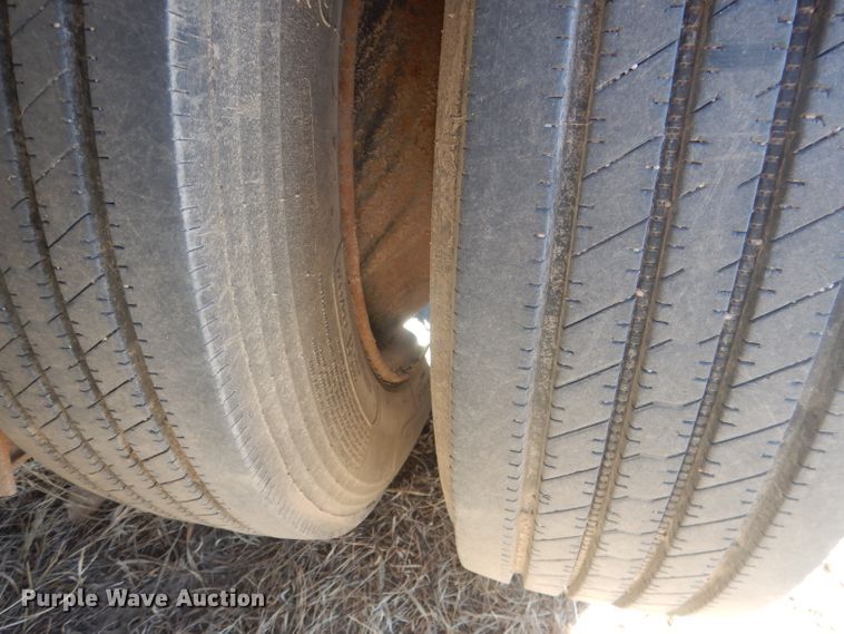 image for item DJ1275 1990 Talbert TDW305RGT1  lowboy equipment trailer