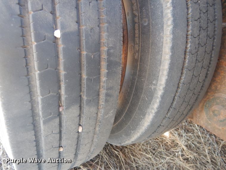 image for item DJ1275 1990 Talbert TDW305RGT1  lowboy equipment trailer