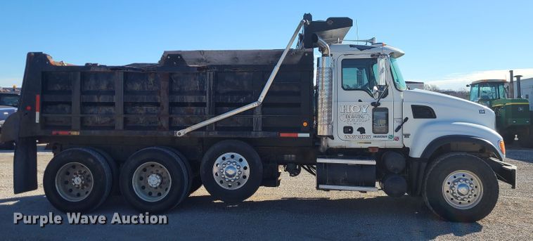 image for item DJ1700 2004 Mack CV713 Granite  dump truck
