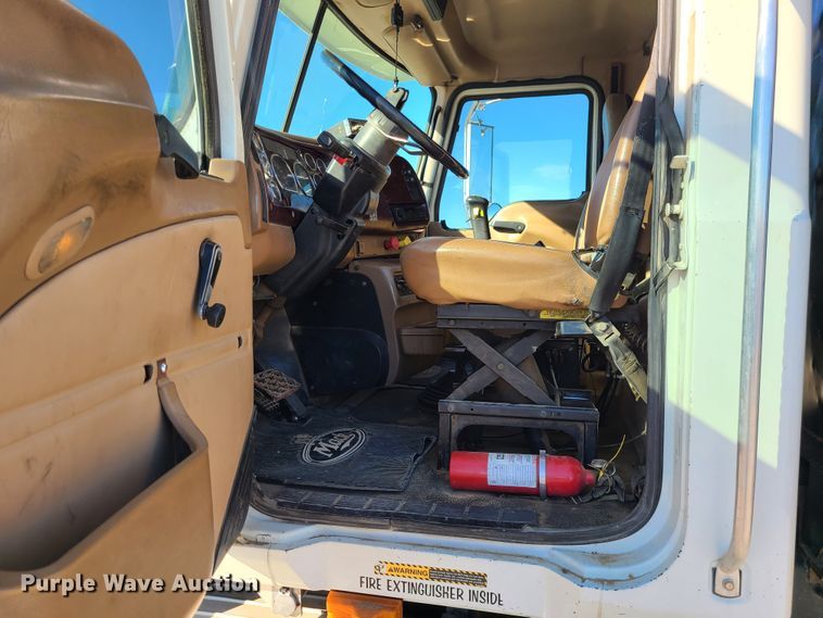 image for item DJ1700 2004 Mack CV713 Granite  dump truck