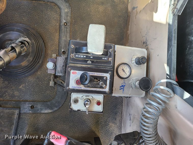 image for item DJ1700 2004 Mack CV713 Granite  dump truck