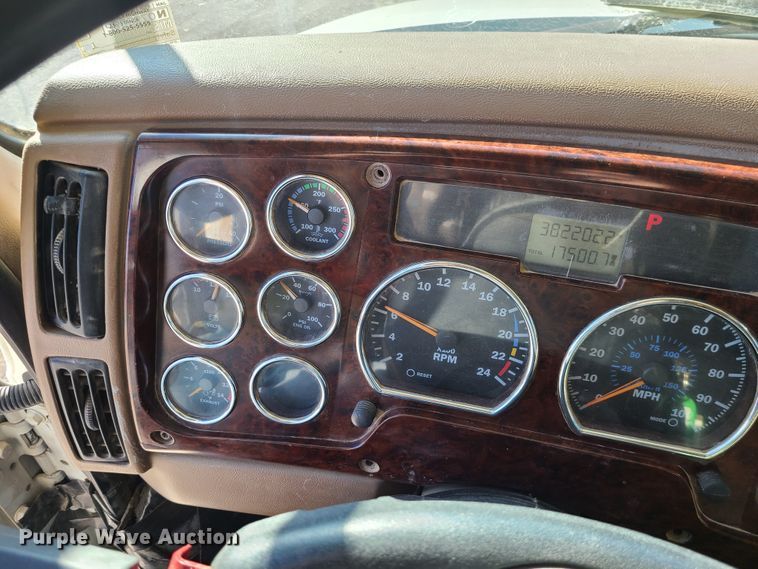 image for item DJ1700 2004 Mack CV713 Granite  dump truck