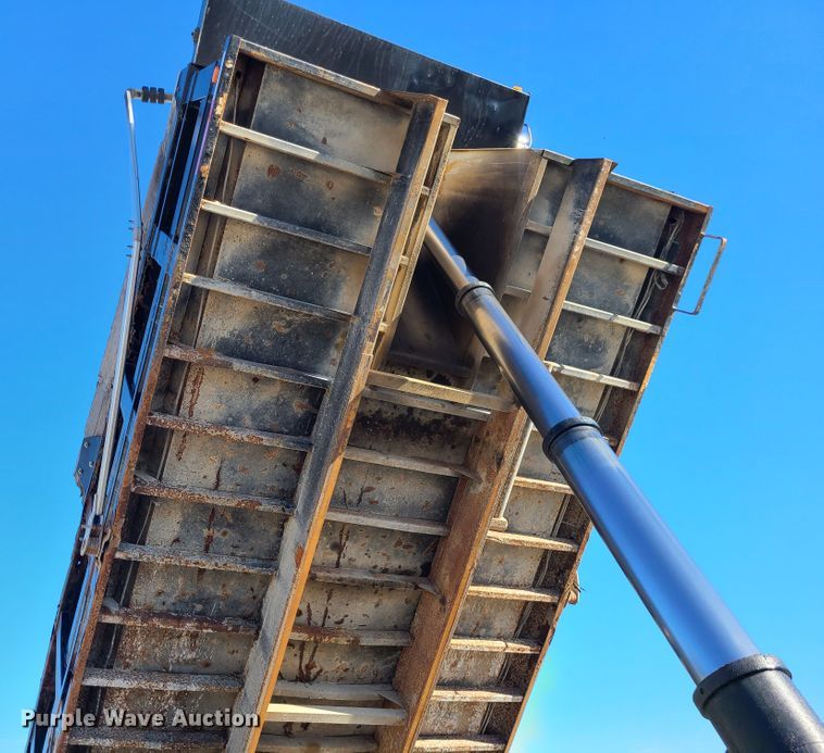 image for item DJ1700 2004 Mack CV713 Granite  dump truck