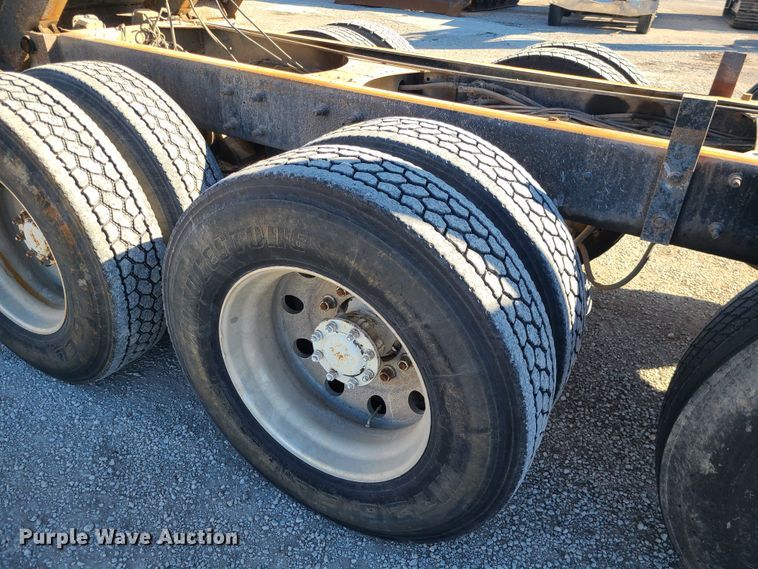 image for item DJ1700 2004 Mack CV713 Granite  dump truck