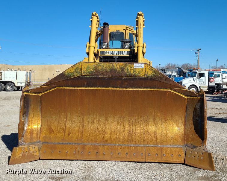 image for item DJ1701 1989 Caterpillar D8N  dozer