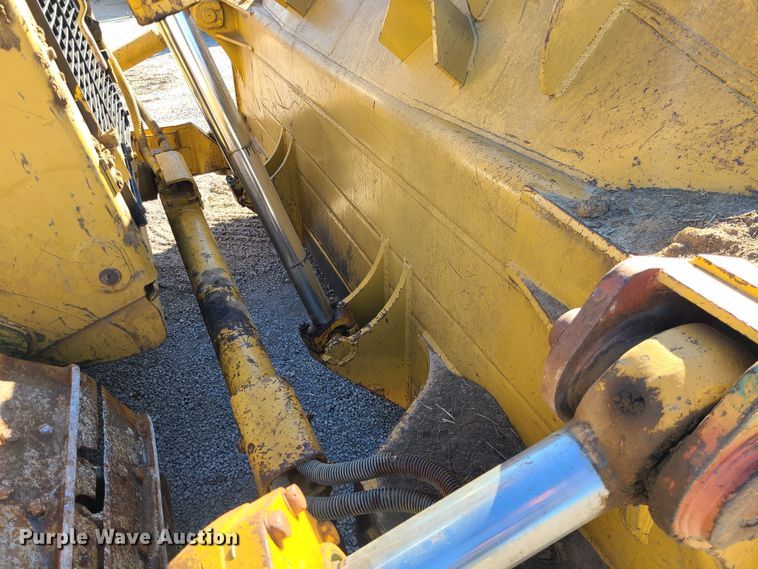 image for item DJ1701 1989 Caterpillar D8N  dozer