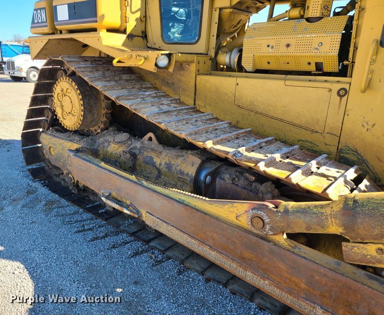image for item DJ1701 1989 Caterpillar D8N  dozer