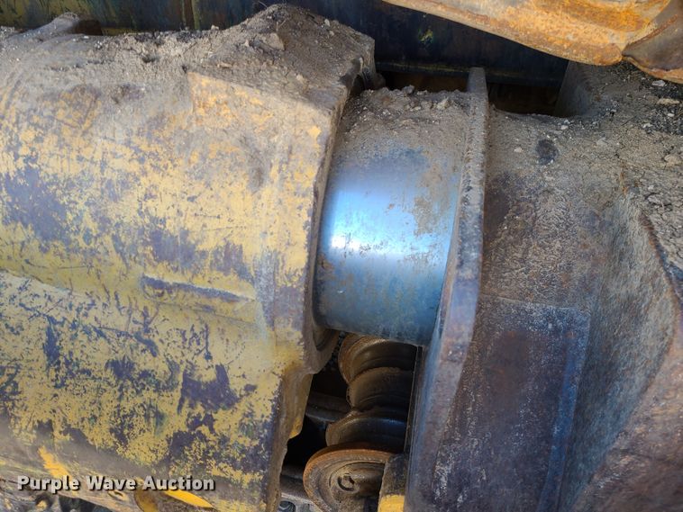 image for item DJ1701 1989 Caterpillar D8N  dozer