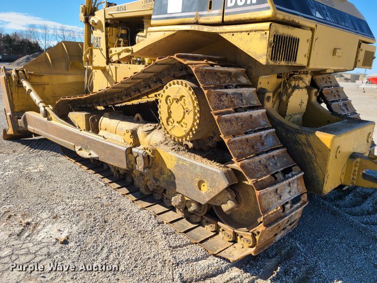 image for item DJ1701 1989 Caterpillar D8N  dozer