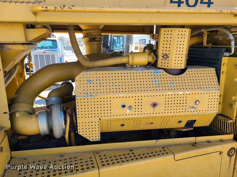 image for item DJ1701 1989 Caterpillar D8N  dozer