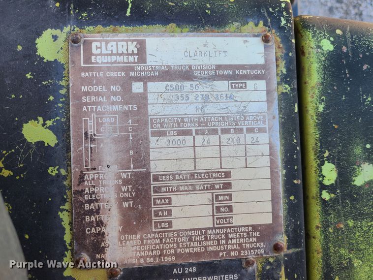 image for item DJ1702 Clark C500-50  forklift