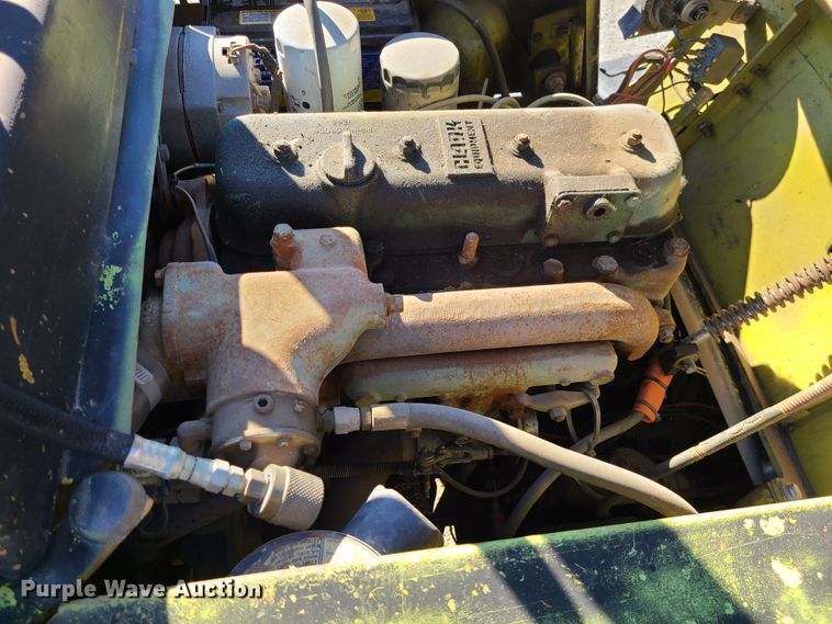 image for item DJ1702 Clark C500-50  forklift