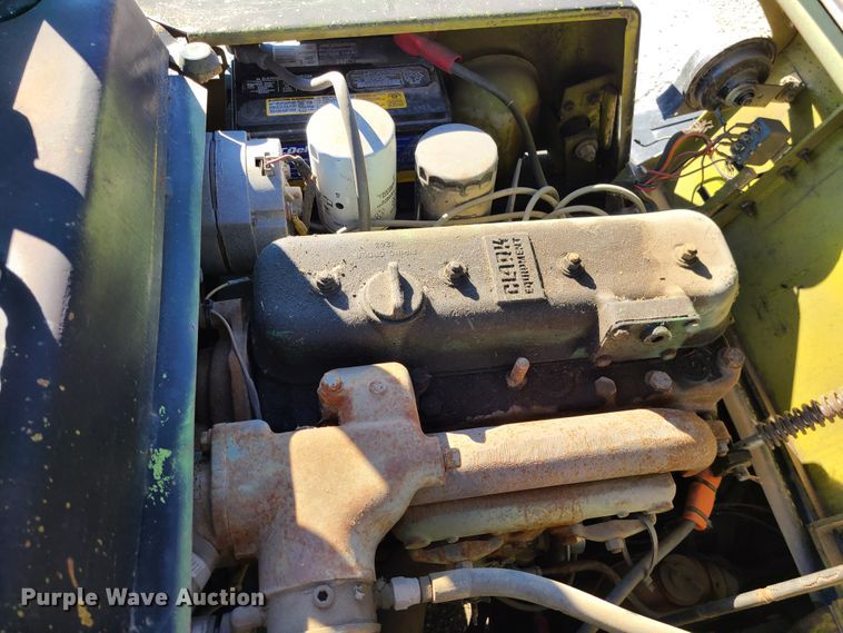 image for item DJ1702 Clark C500-50  forklift