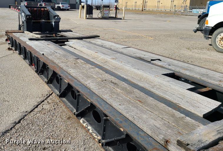 image for item DJ1703 2000 Load King HDD503  lowboy equipment trailer
