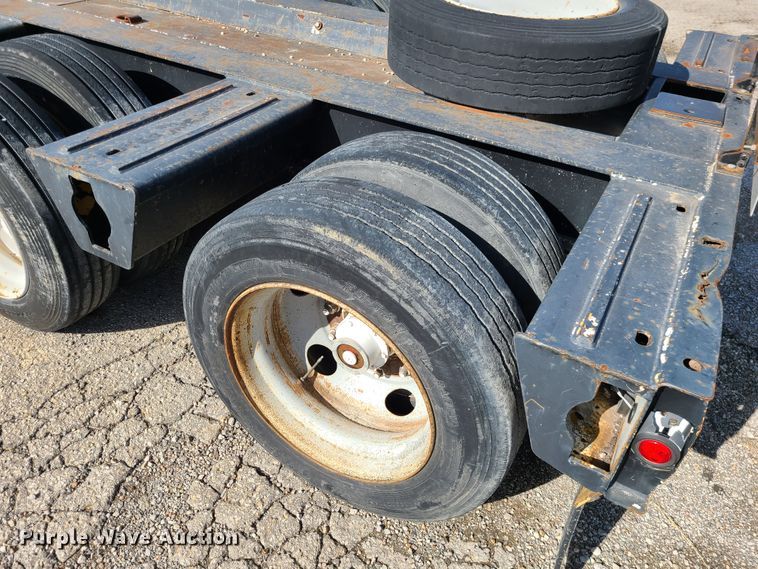 image for item DJ1703 2000 Load King HDD503  lowboy equipment trailer