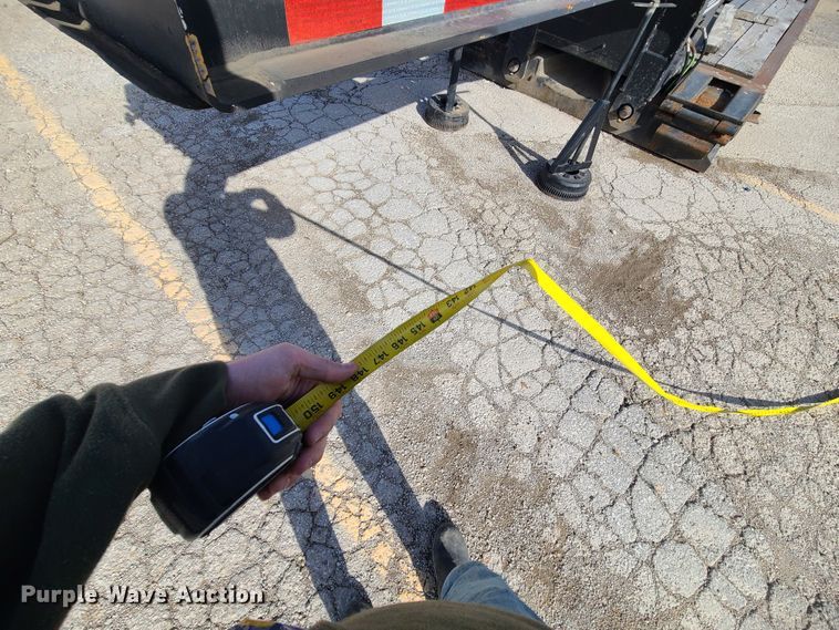 image for item DJ1703 2000 Load King HDD503  lowboy equipment trailer