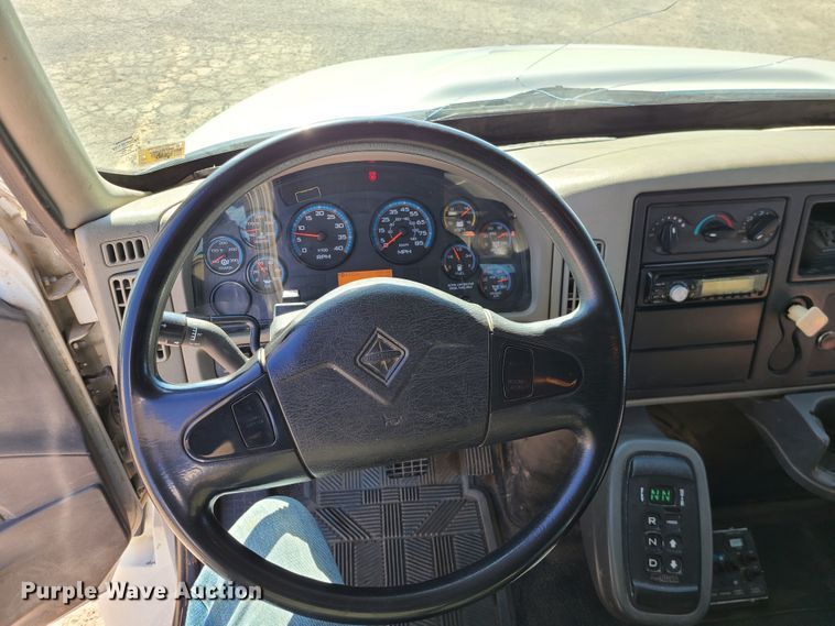 image for item DJ1704 2012 International 4300  utility / service truck