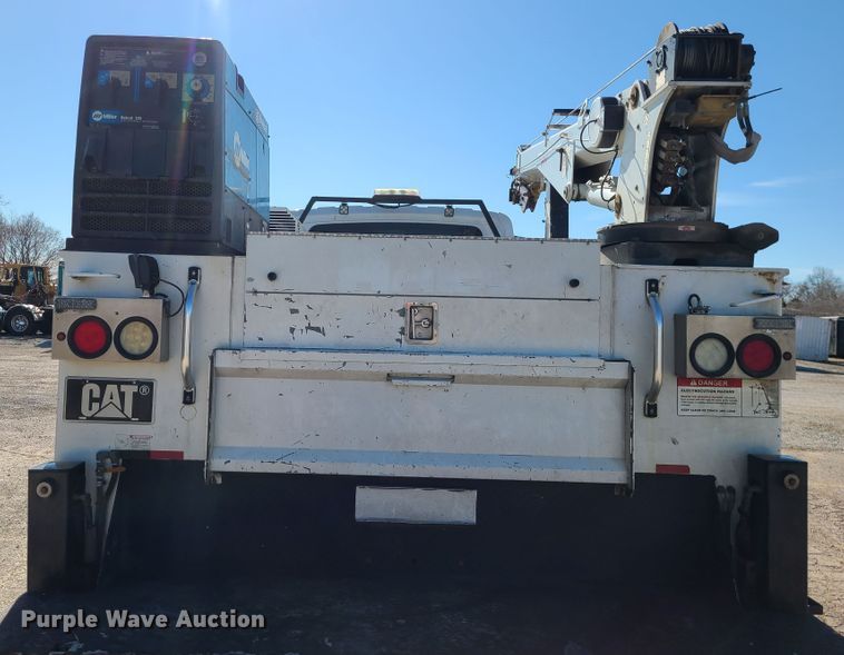 image for item DJ1704 2012 International 4300  utility / service truck