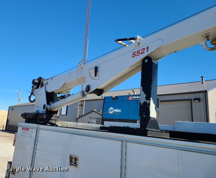 image for item DJ1704 2012 International 4300  utility / service truck