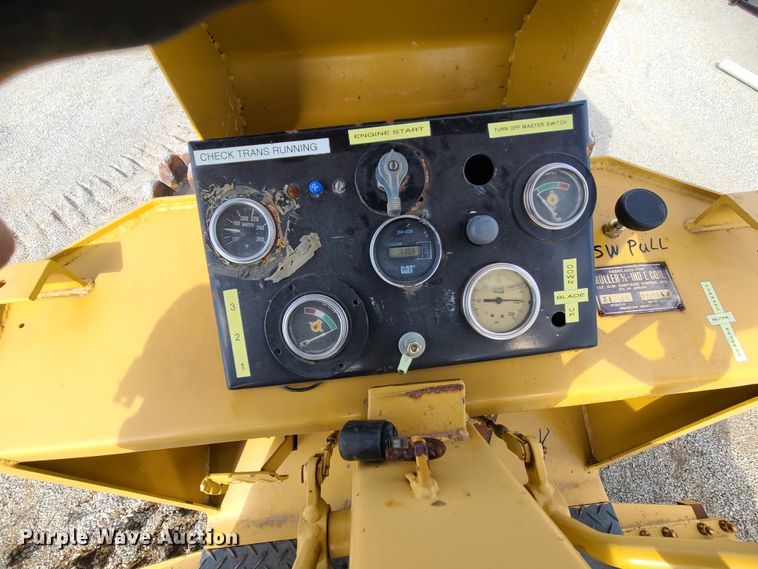 image for item DJ1706 Muller TI18  soil compactor