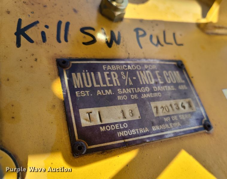 image for item DJ1706 Muller TI18  soil compactor