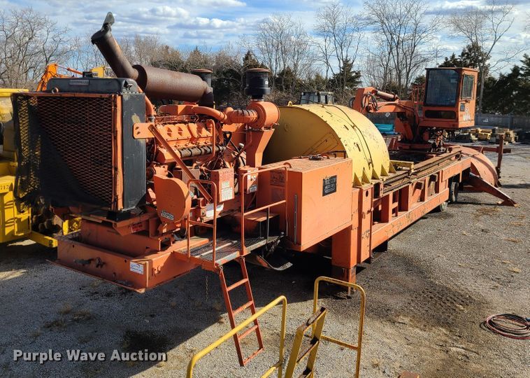 image for item DJ1707 Morbark  waste recycler