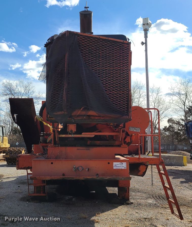 image for item DJ1707 Morbark  waste recycler