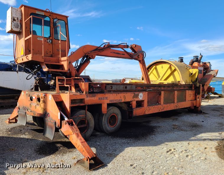 image for item DJ1707 Morbark  waste recycler