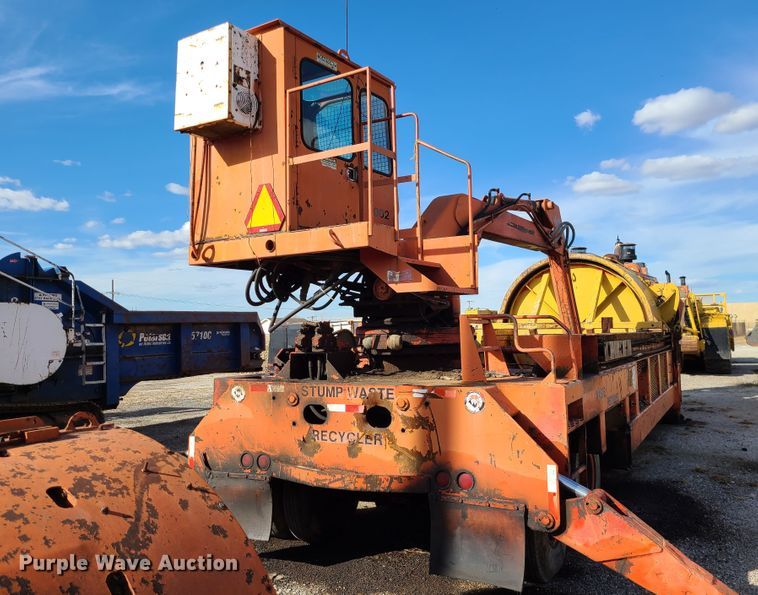 image for item DJ1707 Morbark  waste recycler